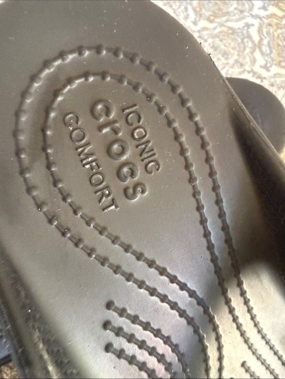 CROCS Black Glitter Strap Women’s Flip Sandals size 8 - Picture 3 of 4